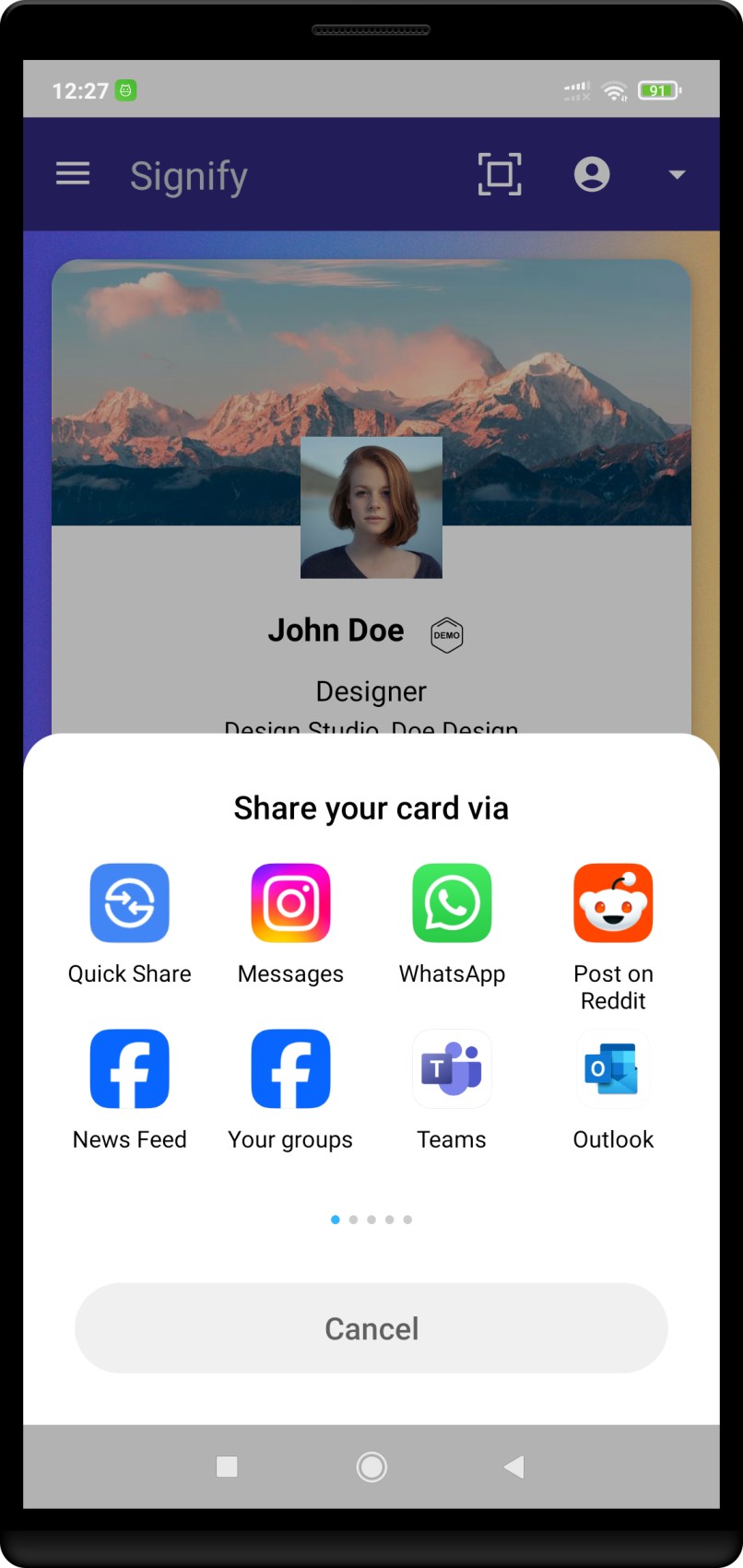 QR code displayed on the screen for sharing