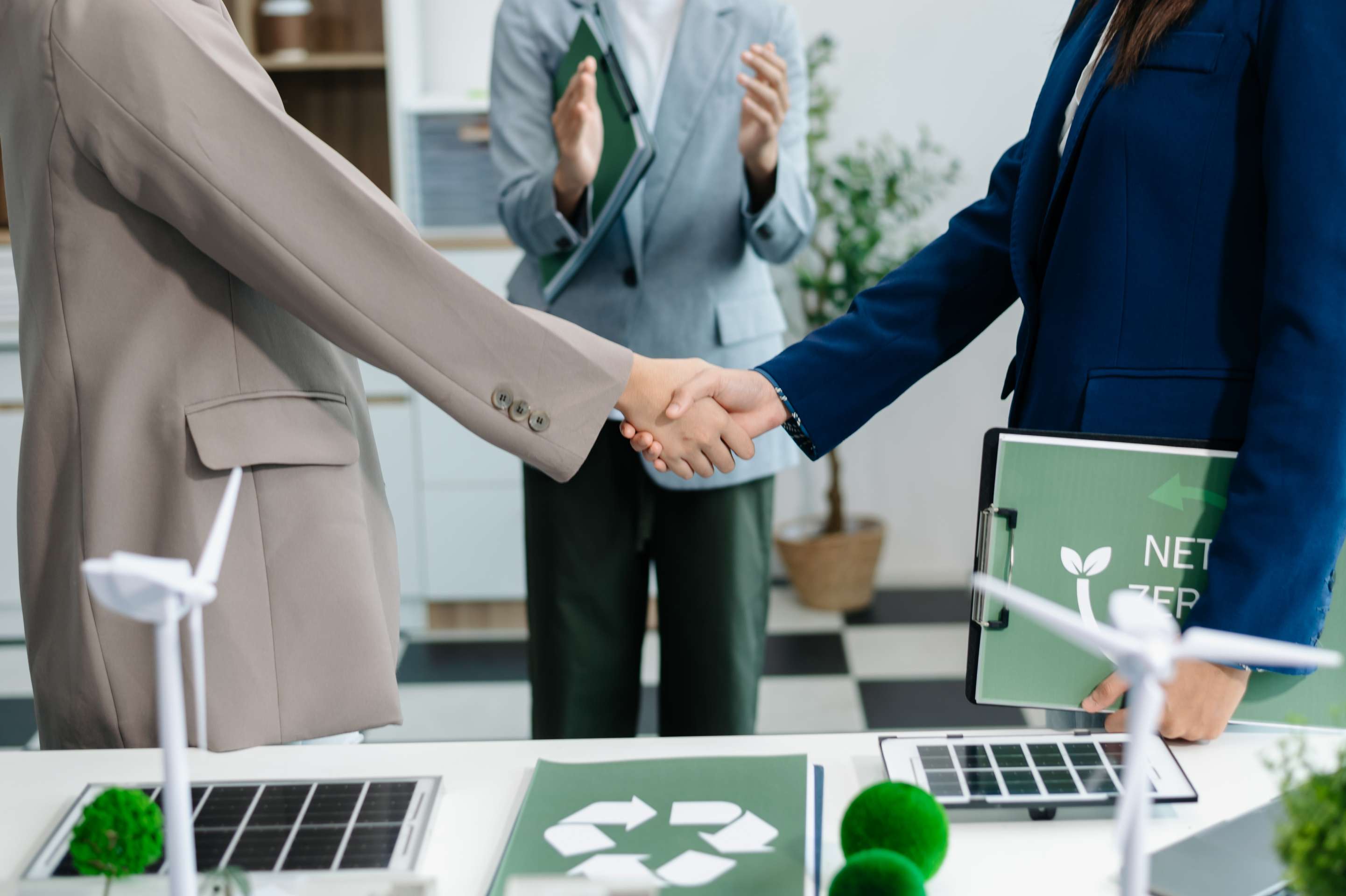 Eco-Friendly Networking: Digital&amp;#039;s Impact — Signify Insights