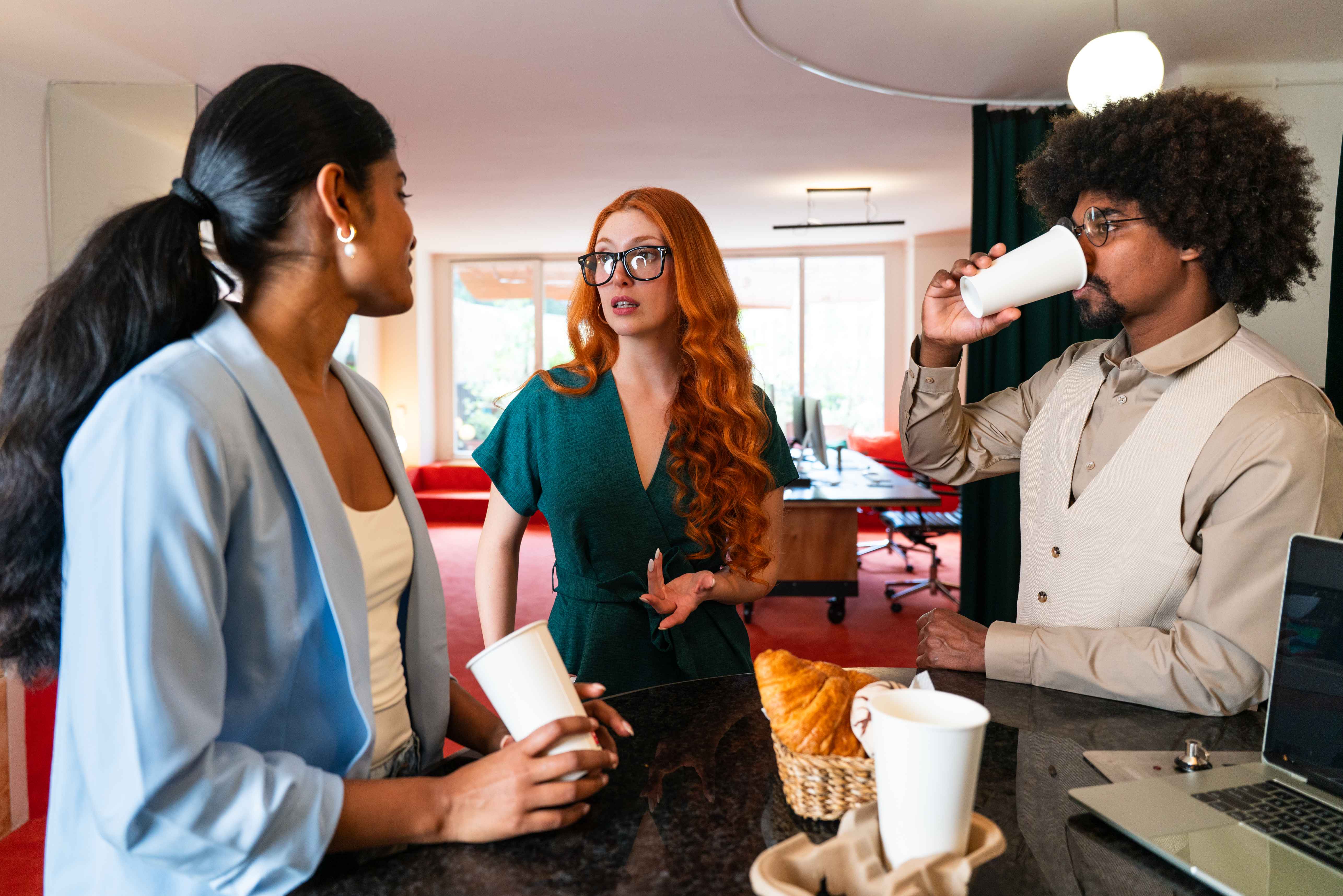 Top 10 Networking Mistakes in 2025 — Signify Insights