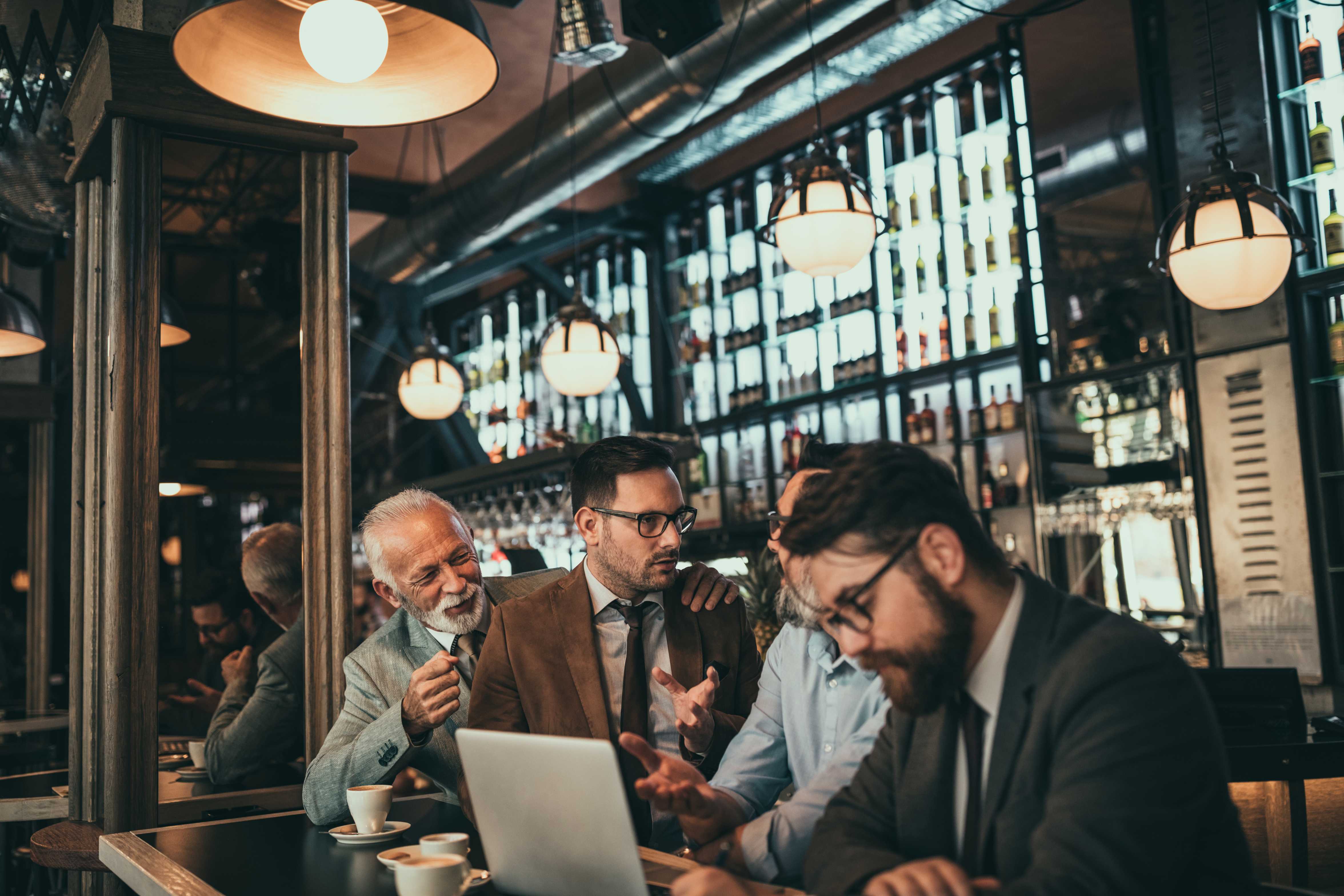 Networking in the Gig Economy: Why Freelancers Need Digital Business Cards — Signify Insights